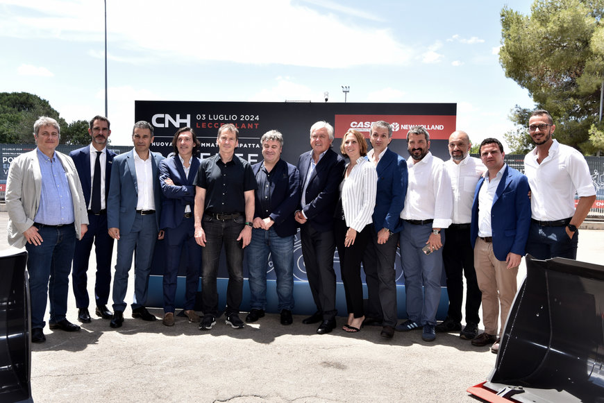 CNH inaugure une ligne de production de chargeuses compactes sur pneus électriques à Lecce 