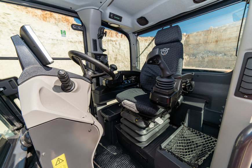 CASE CONSTRUCTION EQUIPMENT LANCE LES NIVELEUSES DE LA SERIE D